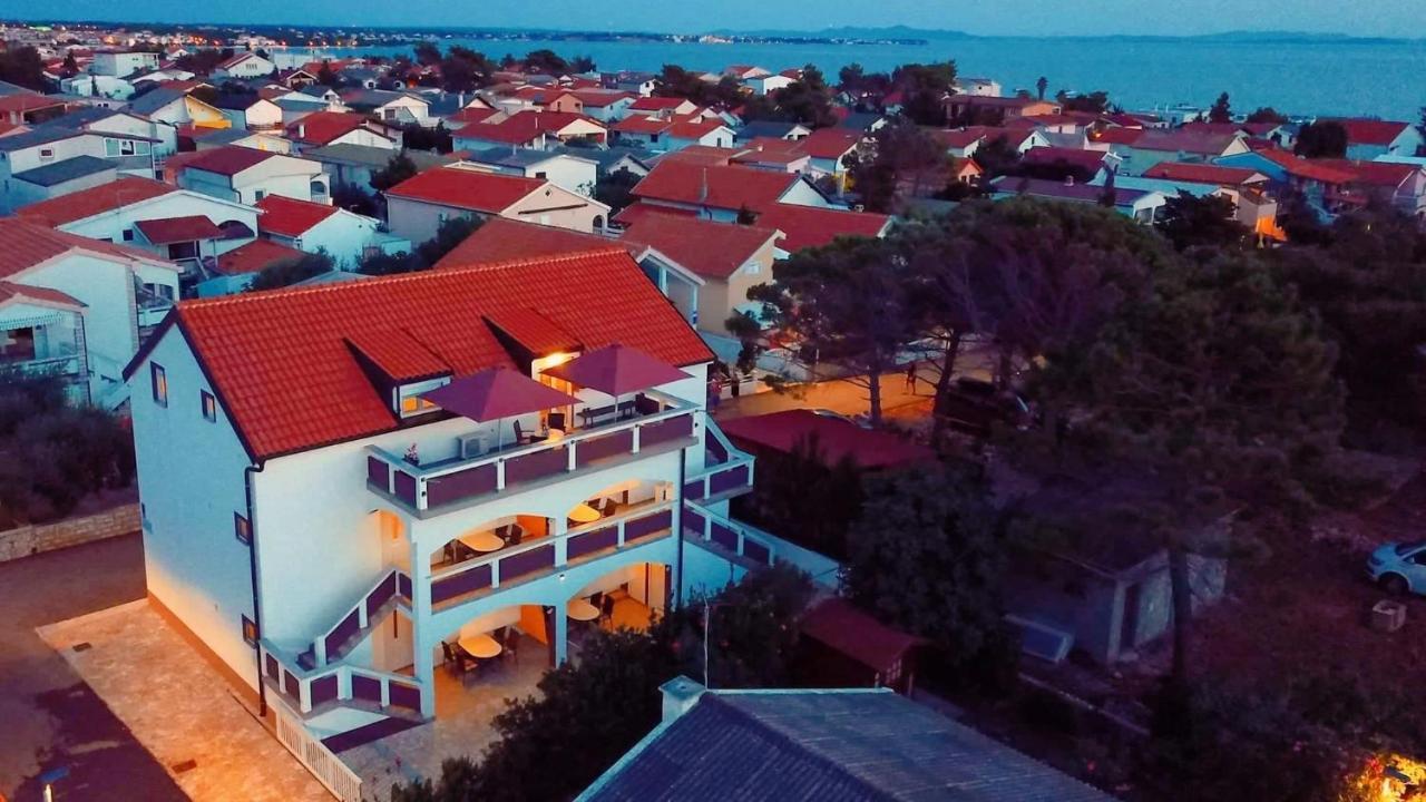 Apartments Ivan Vir Eksteriør bilde