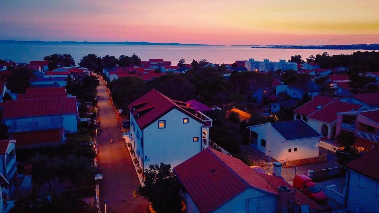 Apartments Ivan Vir Eksteriør bilde